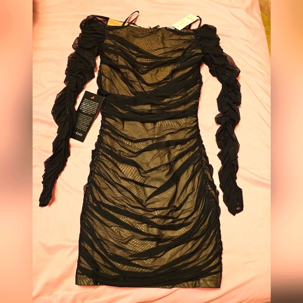Brand new bebe off-the-shoulder mesh dress
